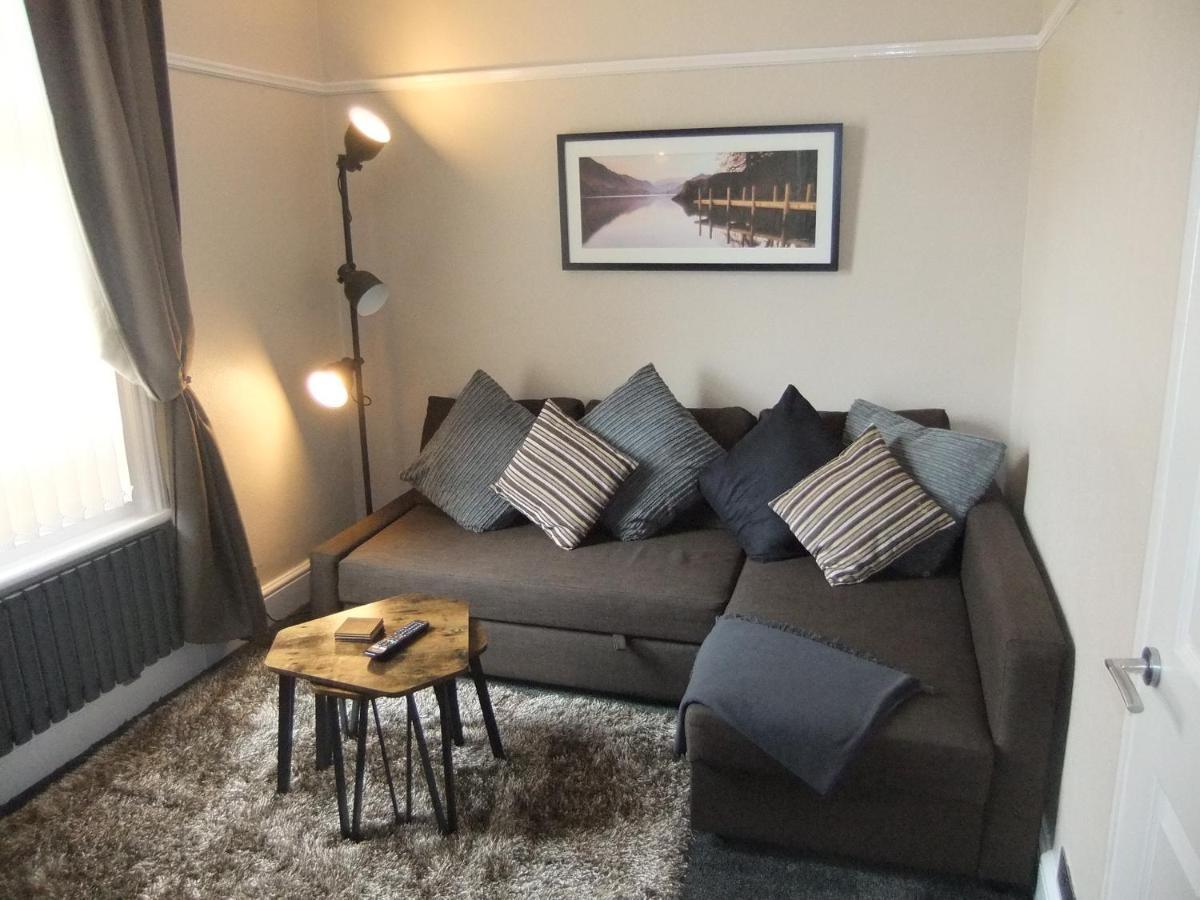 Dewsbury House Apartment แบล็คพูล ภายนอก รูปภาพ