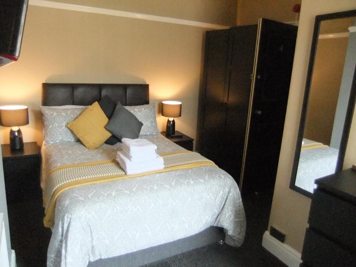 Dewsbury House Apartment แบล็คพูล ภายนอก รูปภาพ