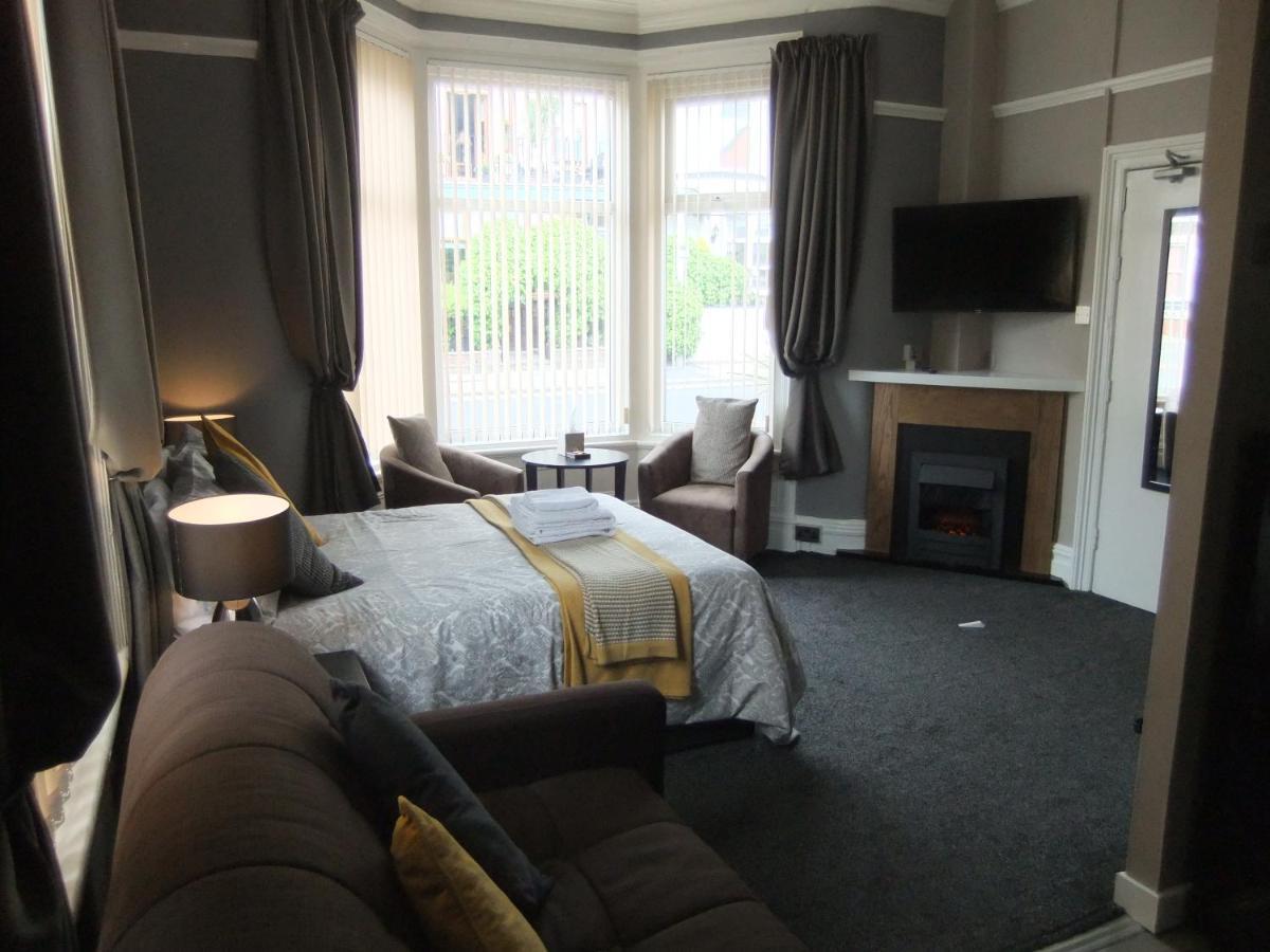 Dewsbury House Apartment แบล็คพูล ภายนอก รูปภาพ