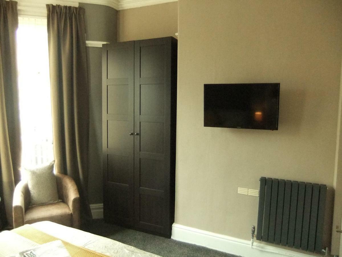 Dewsbury House Apartment แบล็คพูล ภายนอก รูปภาพ